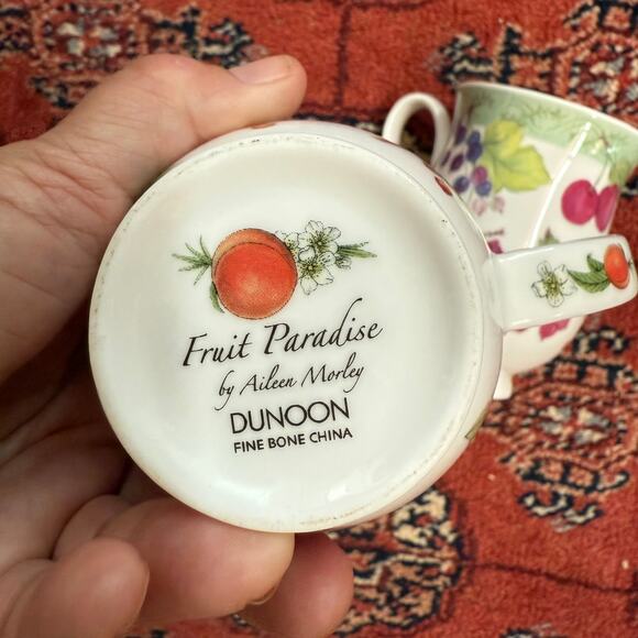 Cute Pair of Similar Fruit Pattern Porcelain Coffee Mugs Dunoon & Roy Kirkham - Picture 3 of 9